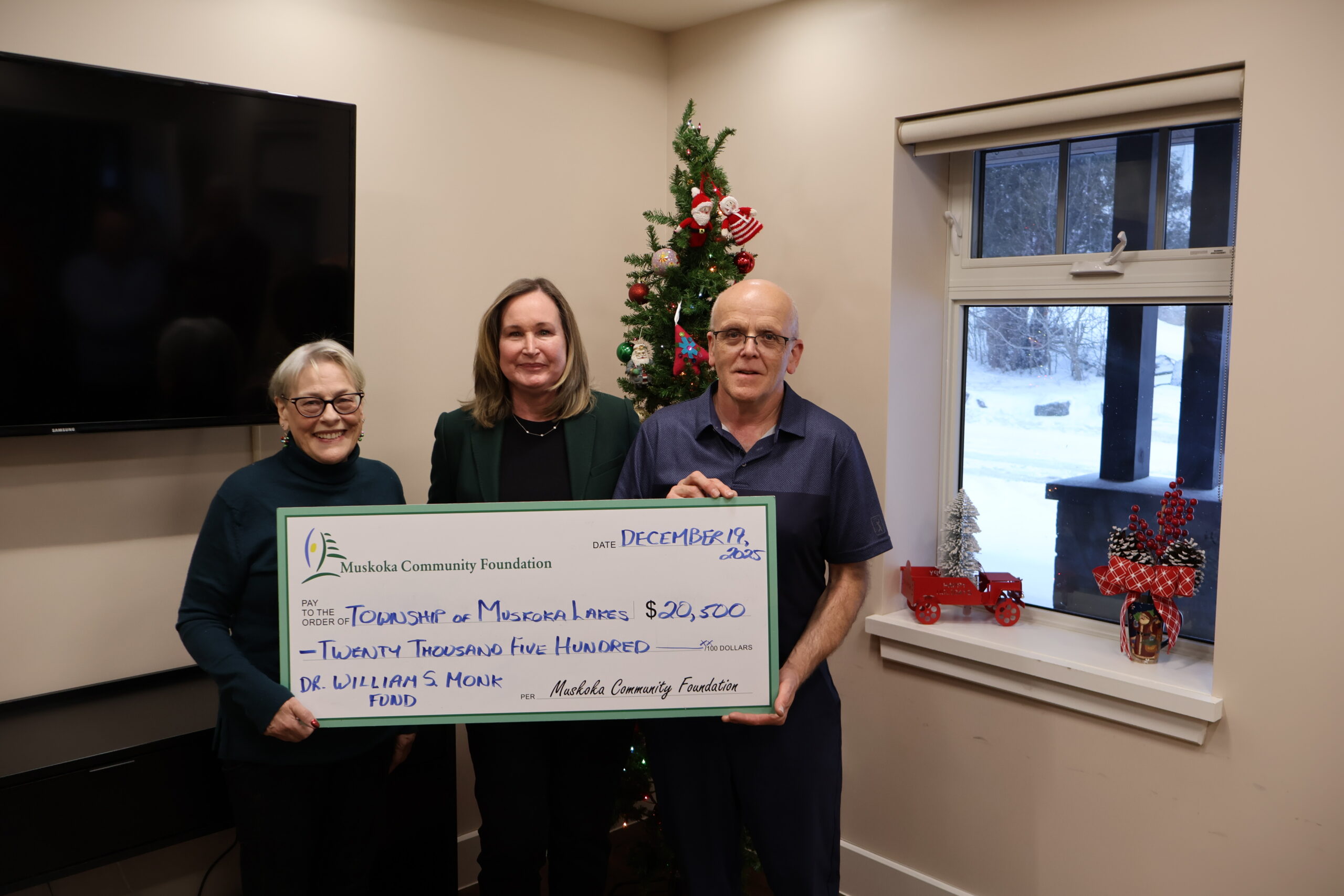 Mary Ellen McIntyre (Executive Director, Muskoka Community Foundation), Dr. Brenda Martin, Tim Martin.